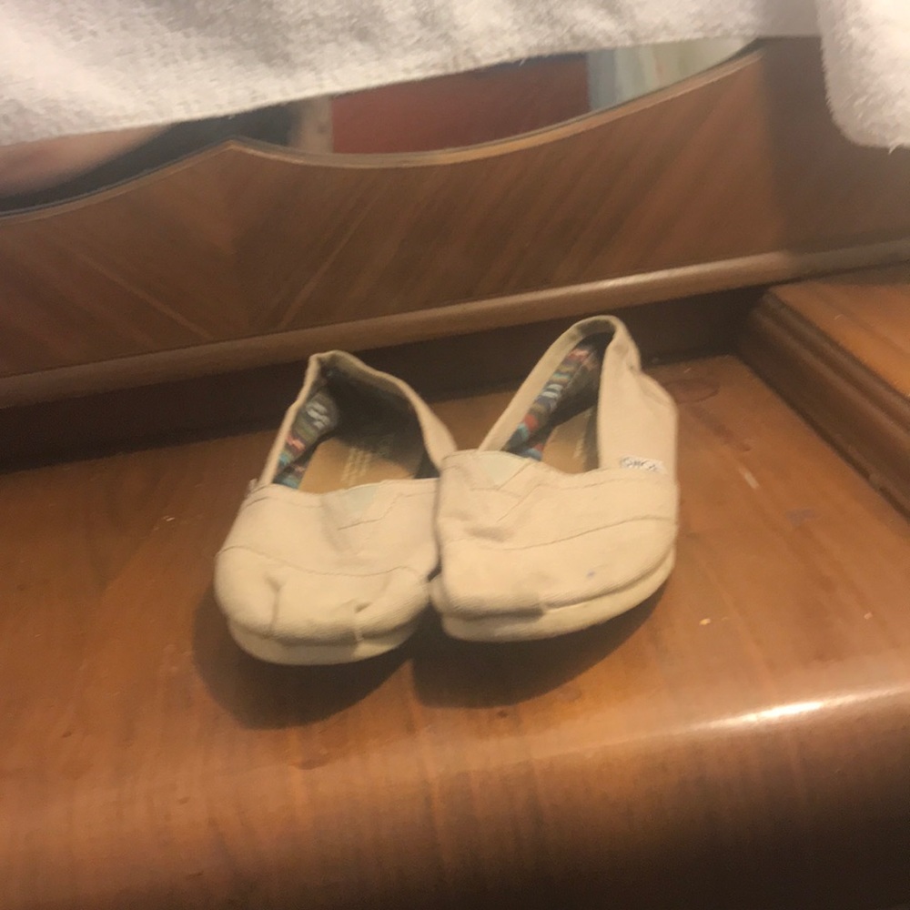 TOMS